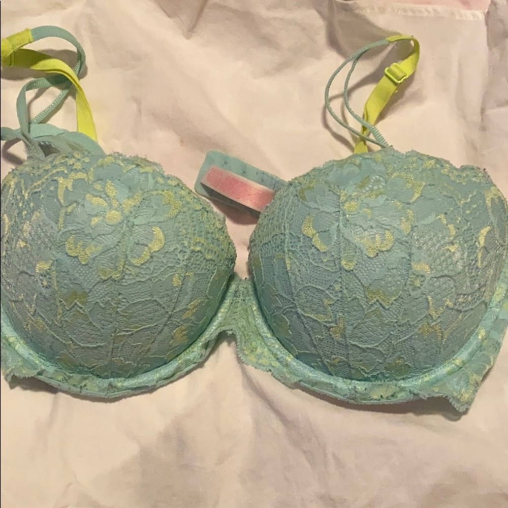 Victoria Secret Bra